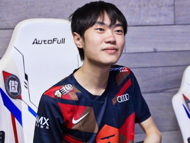 赛中的表现 赛中的表现