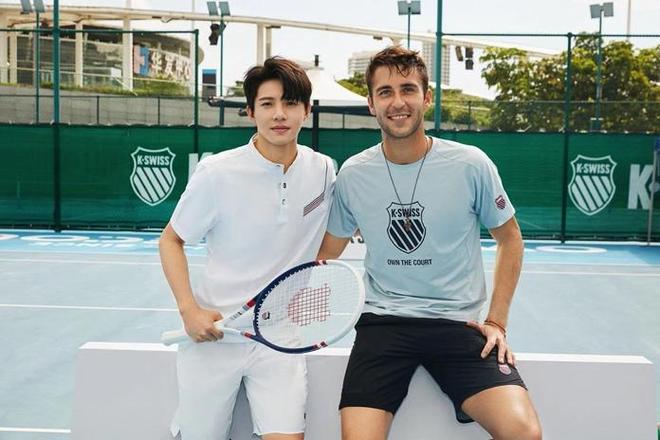 起跳瞬间身 起跳瞬间身