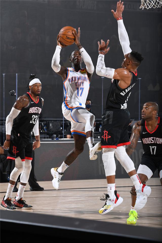 防守上内线 防守上内线